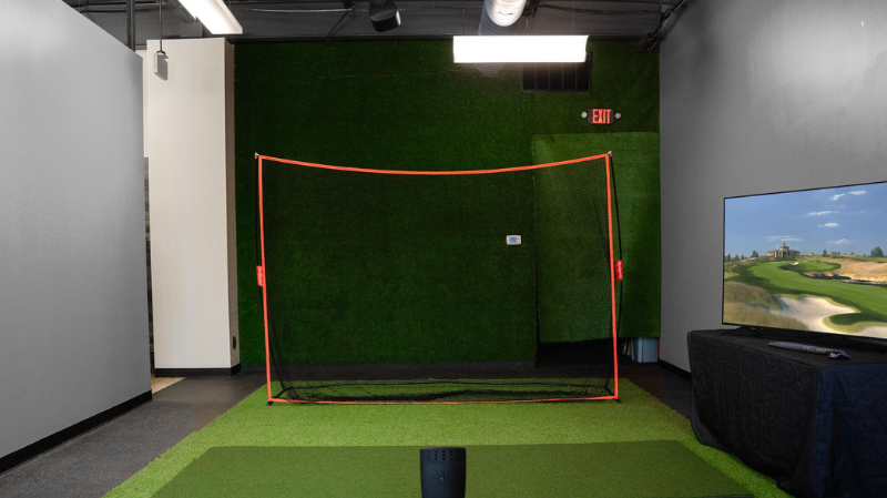 Transform Your Game with Red Stakes Golf Simulators