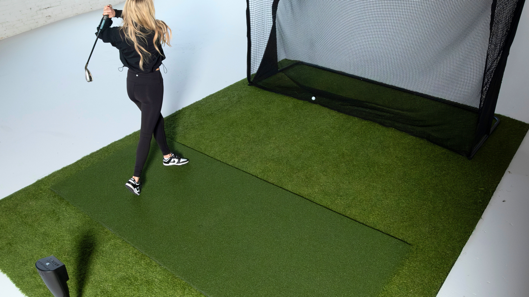 Discover the Best Portable Golf Simulators for Home