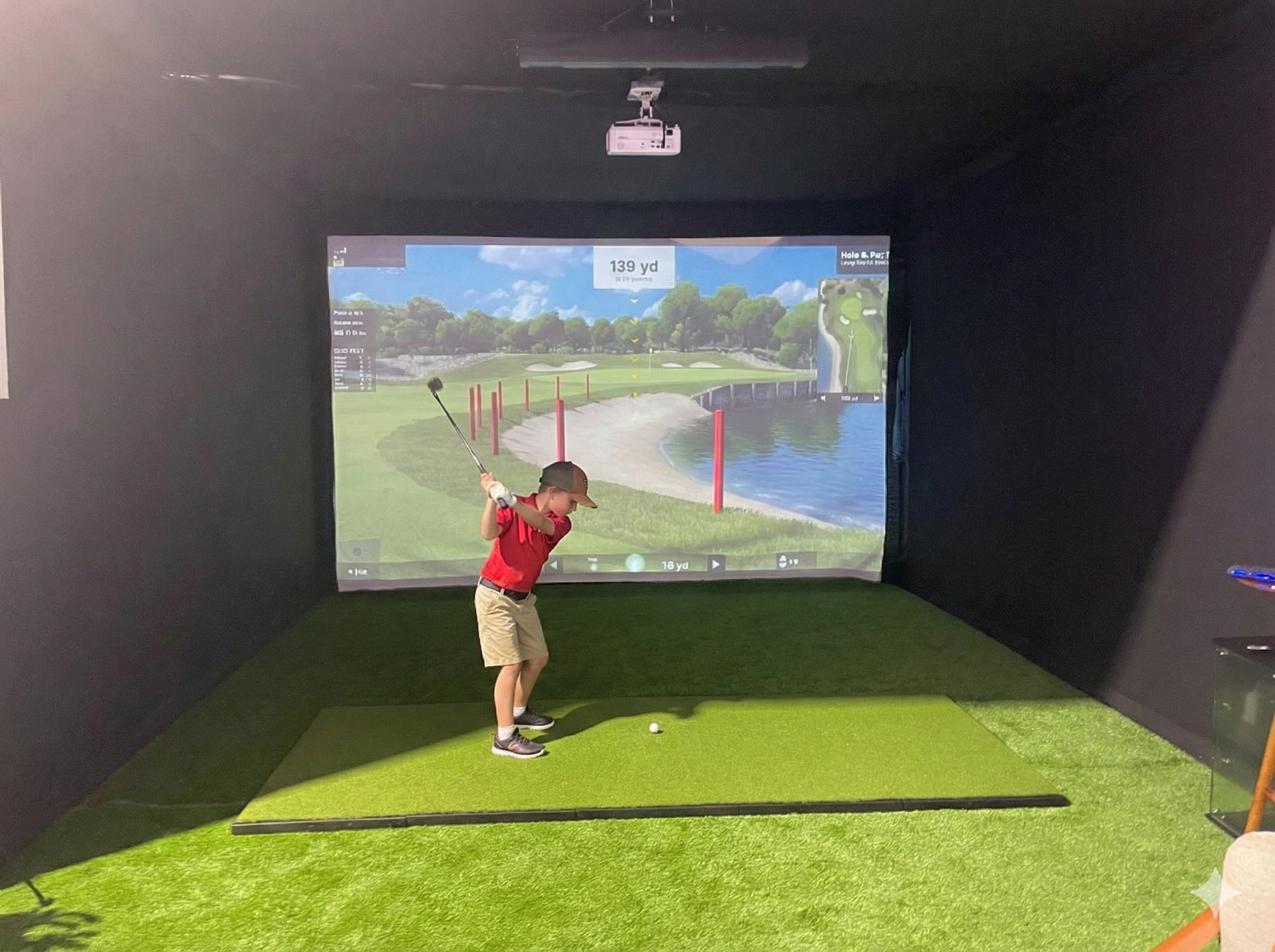 Golf Simulator for Kids: Why Indoor Golf Is Fun, Educational, and Perfect for Home Use